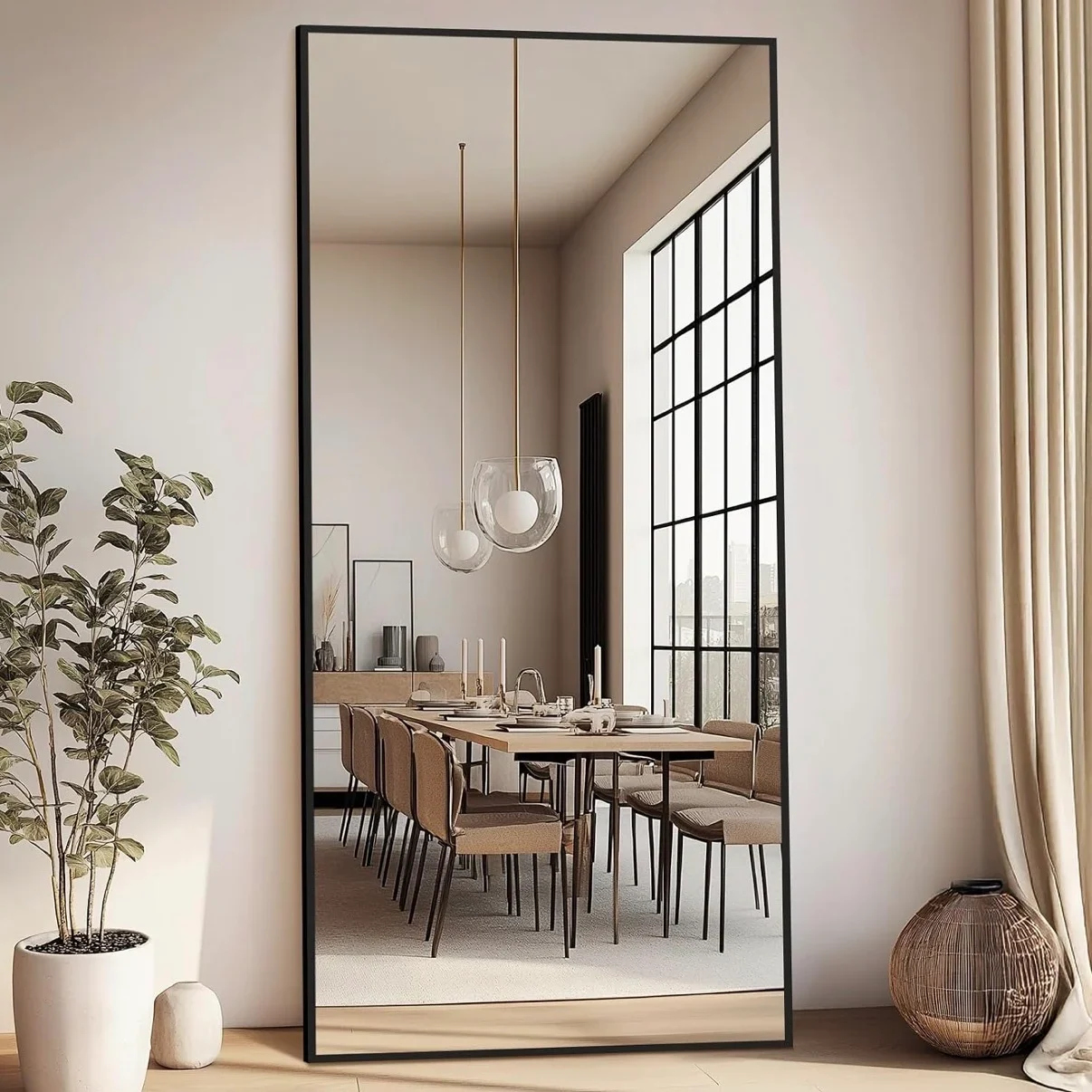 Large mirror in excellent condition image 2