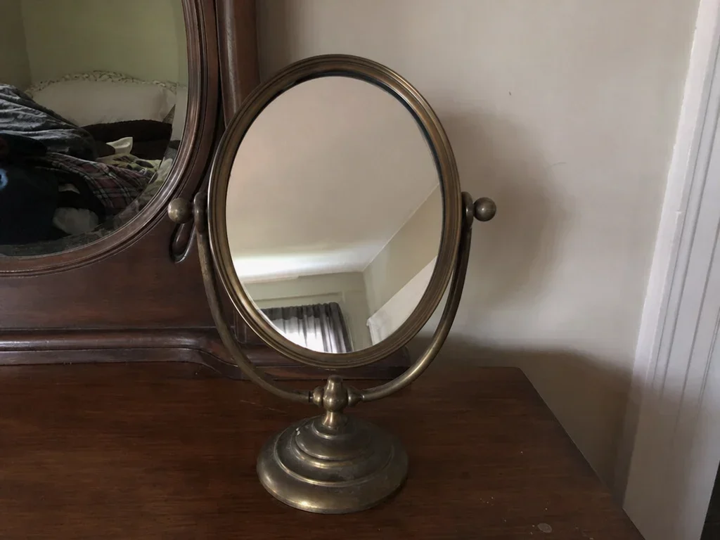 Oval vanity mirror image 1