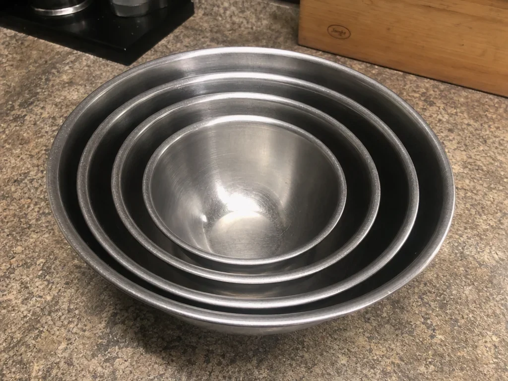 Set of stainless mixing bowls image 1
