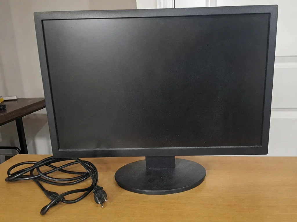 24 inch computer monitor image 1