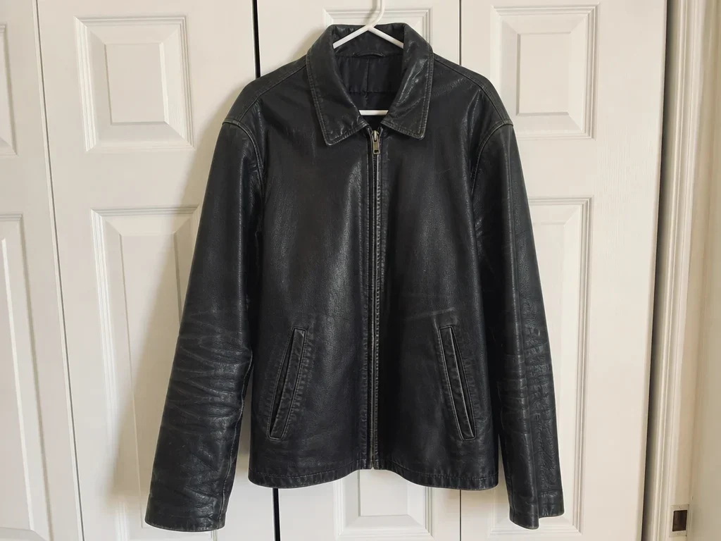Black leather jacket - medium image 1